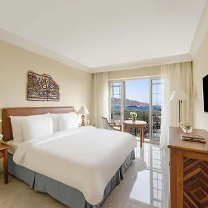 5* Курортный комплекс Moevenpick & Residences